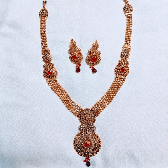 Jewelry - Gold Raani Haar Jewelry Set